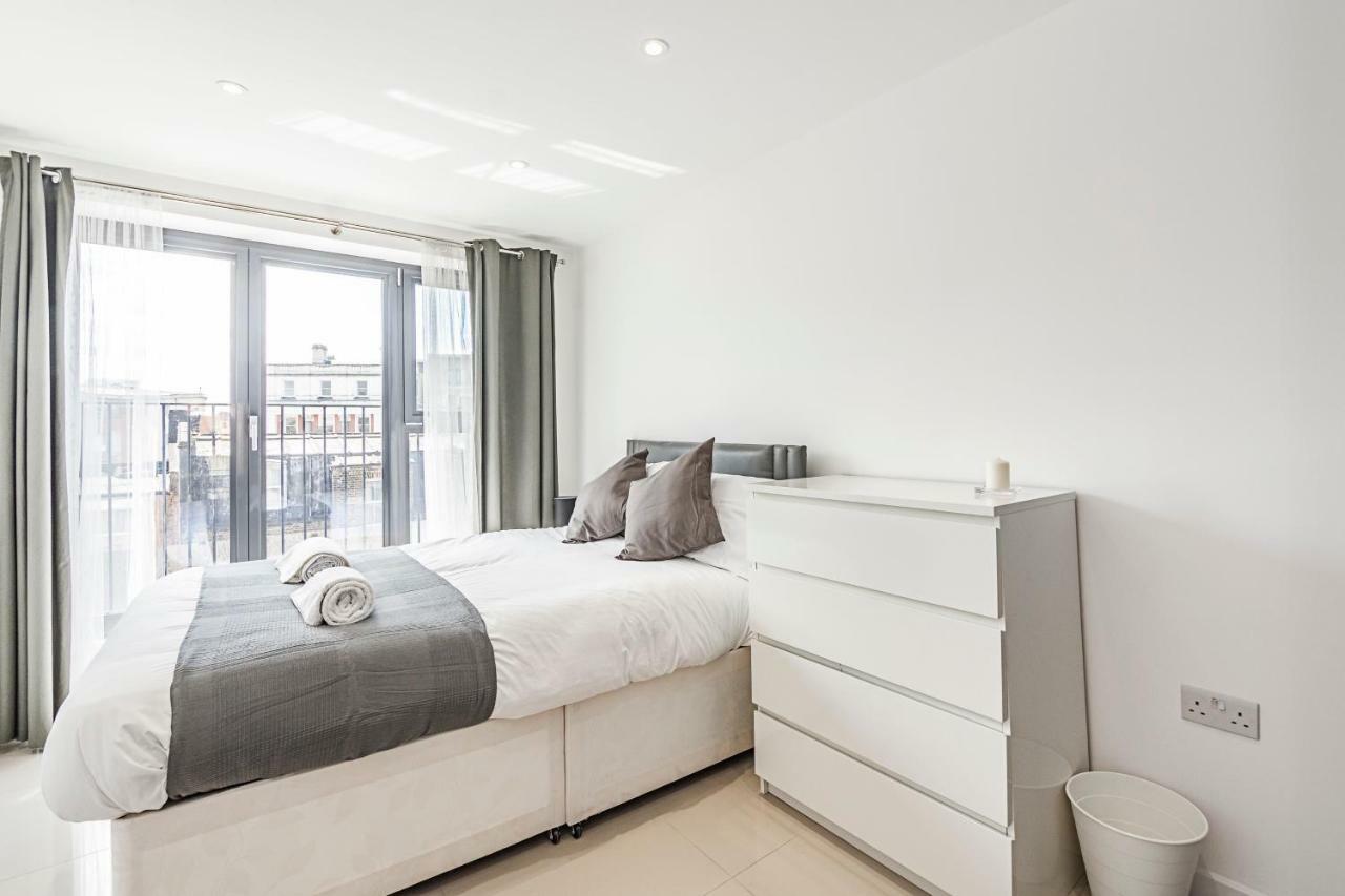 Modern Apartment Canary Wharf Londra Exterior foto